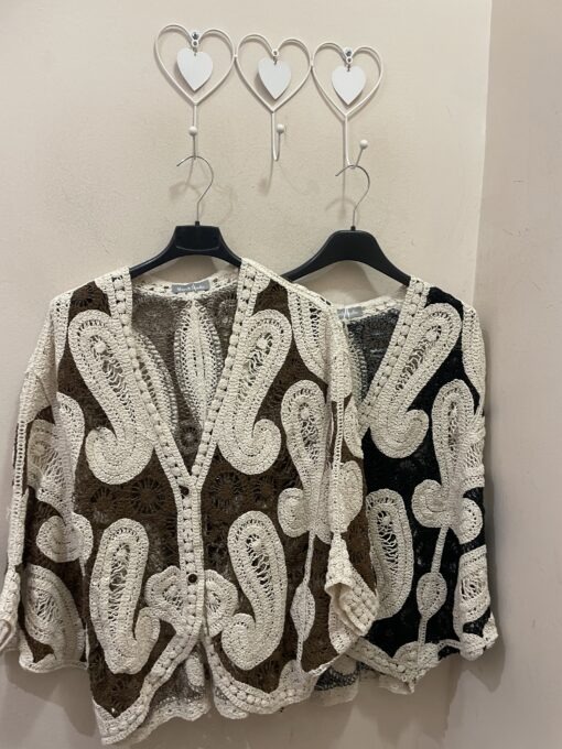 Cardigan wupi chocolate y negra