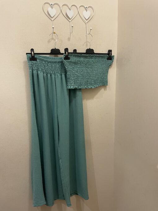 Conjunto pantalón y banda