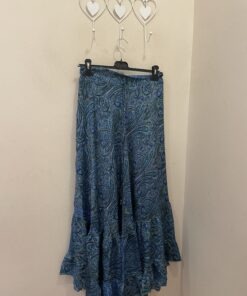 Falda azul seda
