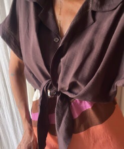 Camisa anudada