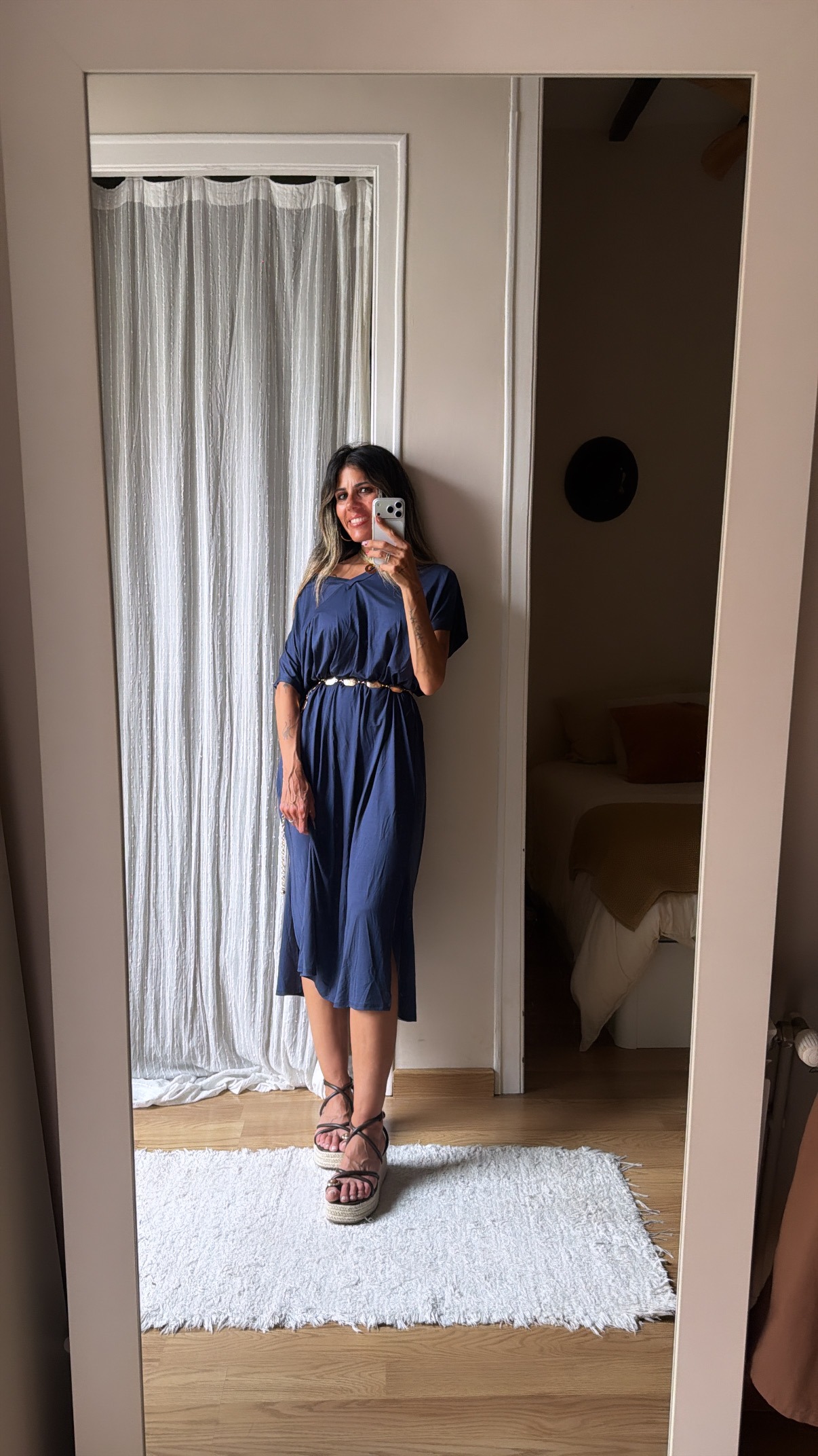 Vestido fluido pico