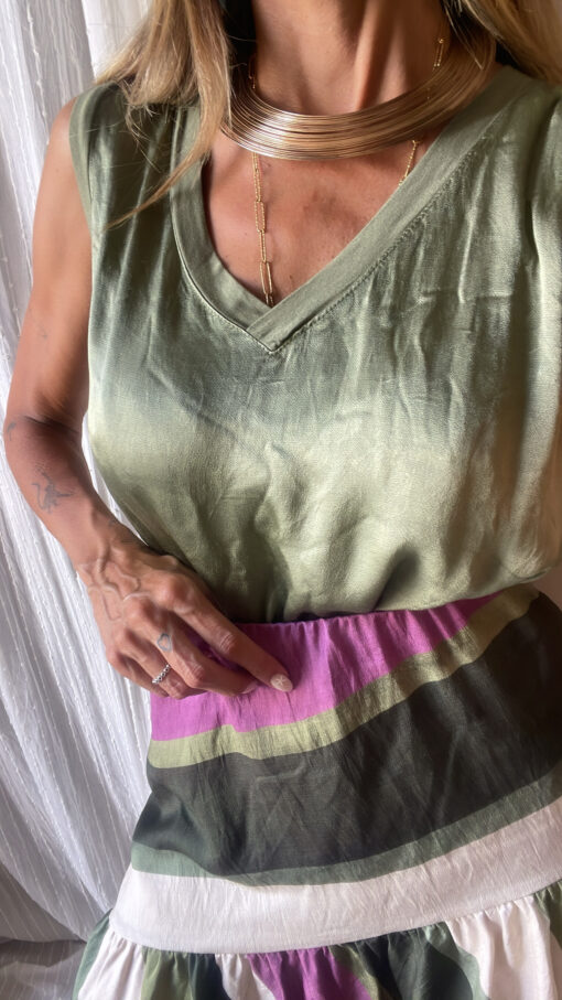 Camiseta raso verde