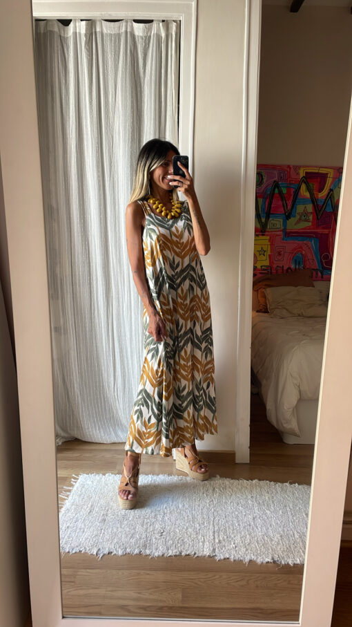 Vestido mostaza y kaki