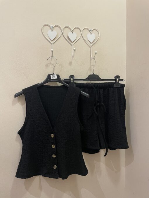 Conjunto short y chaleco - Imagen 2