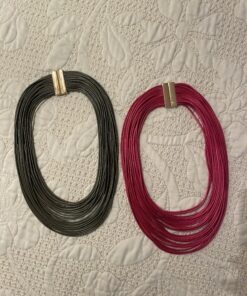 Collar kaki o buganvilla