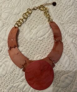 Collar rosa nácar