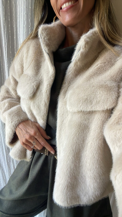 Chaquetón Teddy beige