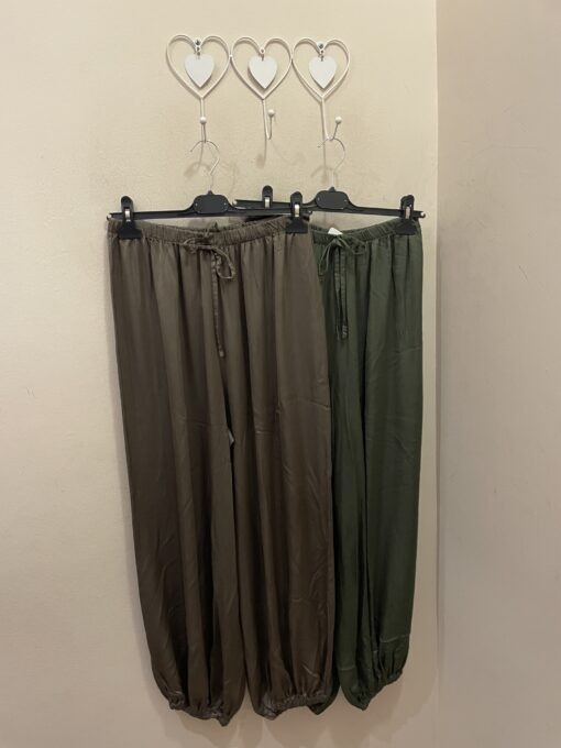 Pantalón bombacho raso