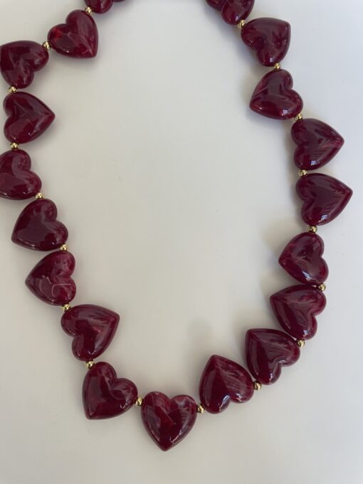 Collar granate corazón