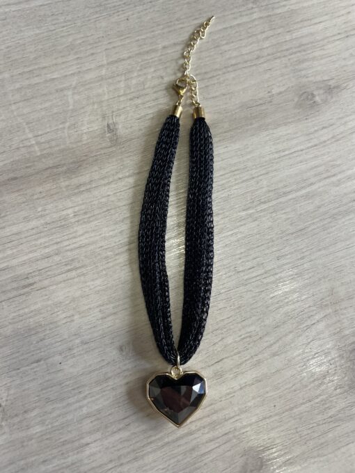 Collar malla negra