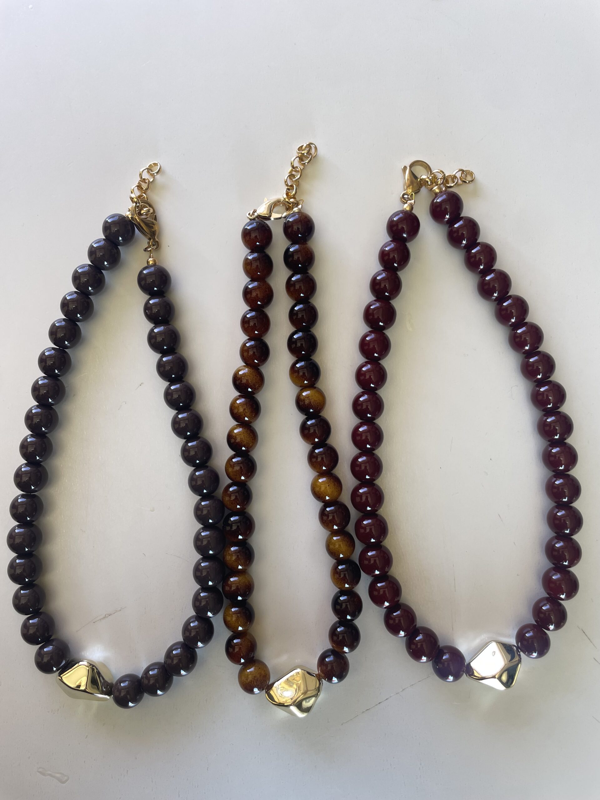 Collar borlas adorno oro