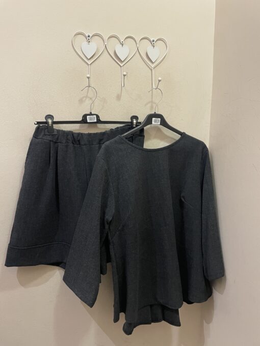 Conjunto andrea camisa capa