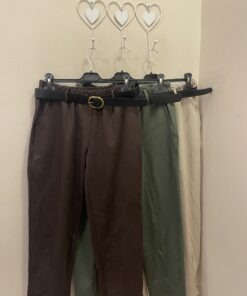 Pantalón violeta