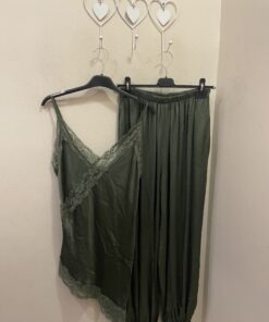 Conjunto lencera y bombacho