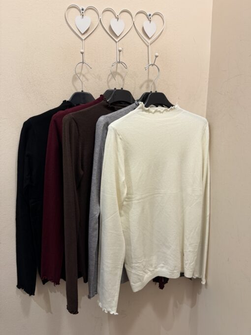 Jersey básico onda cuello puño