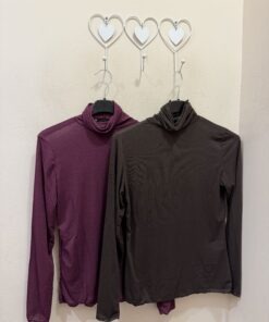 Camiseta básica cuello alto