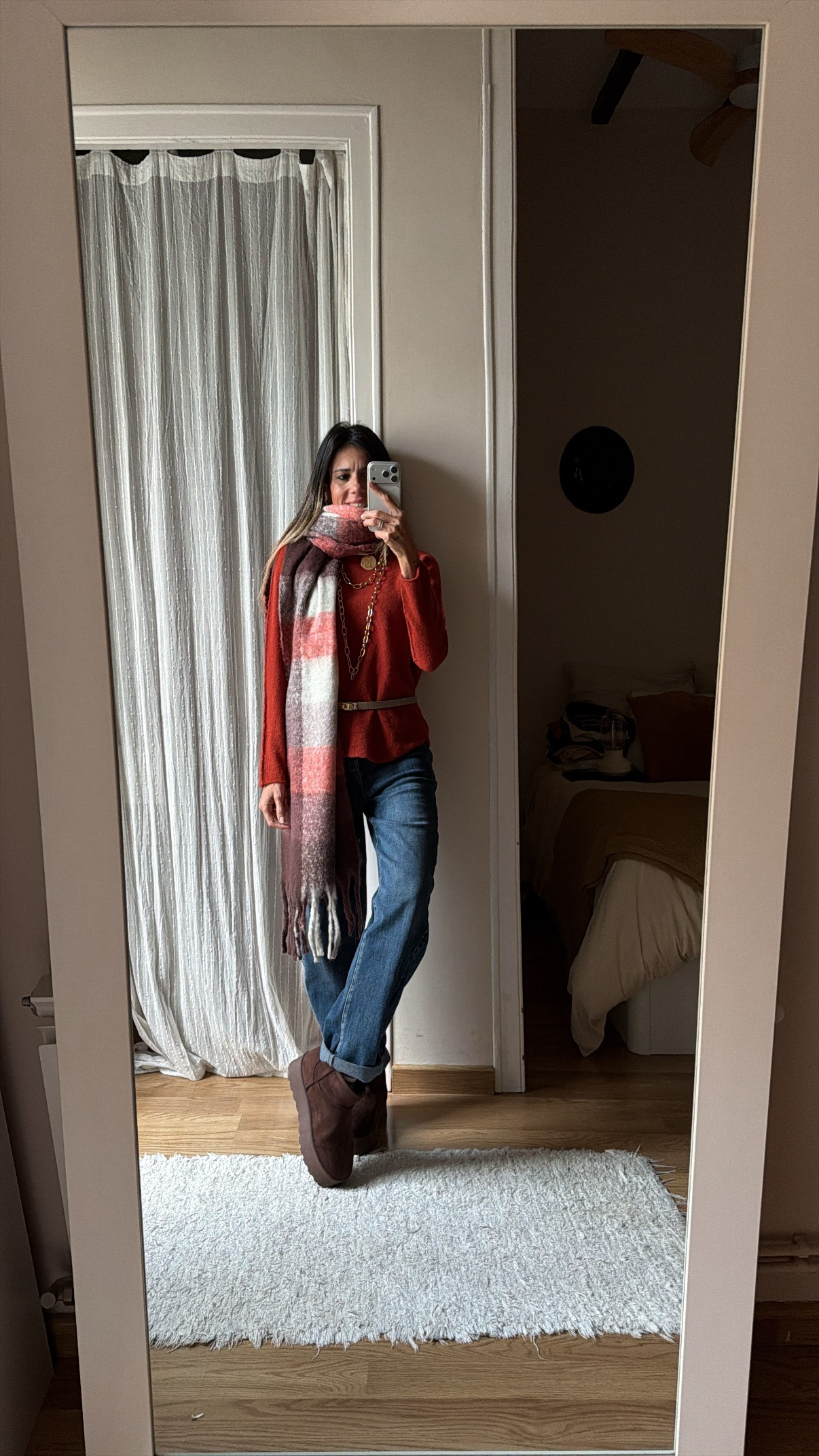 Macu bufanda teja y chocolate