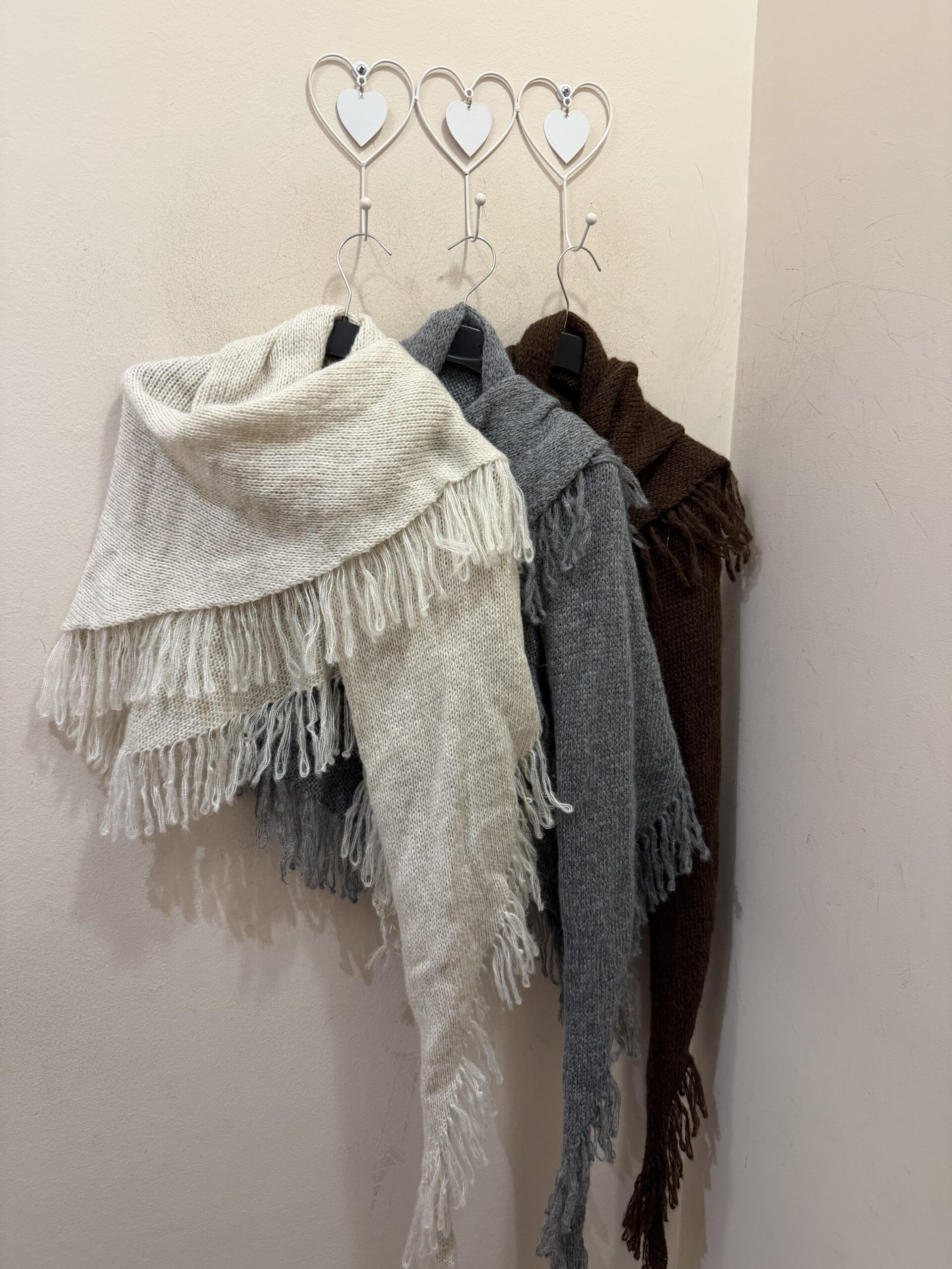 Bufanda pico y flecos - Imagen 6