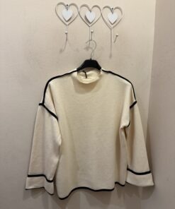 Jersey blanco y negro