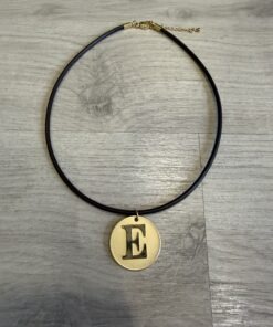 Collar cuero inicial