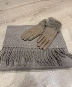 Conjunto guantes y bufanda