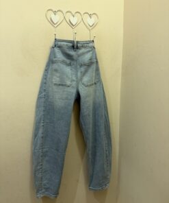 Alternative view of Tejano ballon