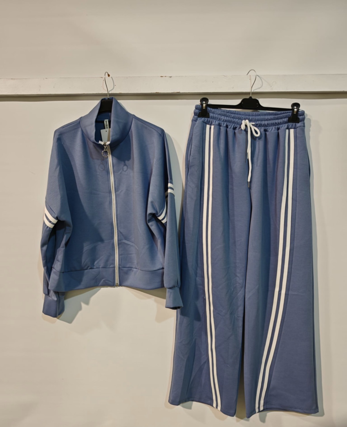 Conjunto chándal con chaqueta