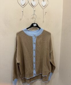 Cárdigan combinado celeste beige