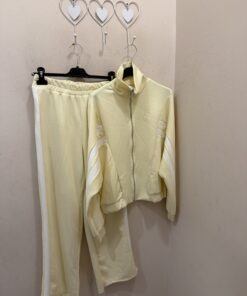 Conjunto chándal con chaqueta