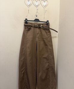 Pantalón cinturón caramelo