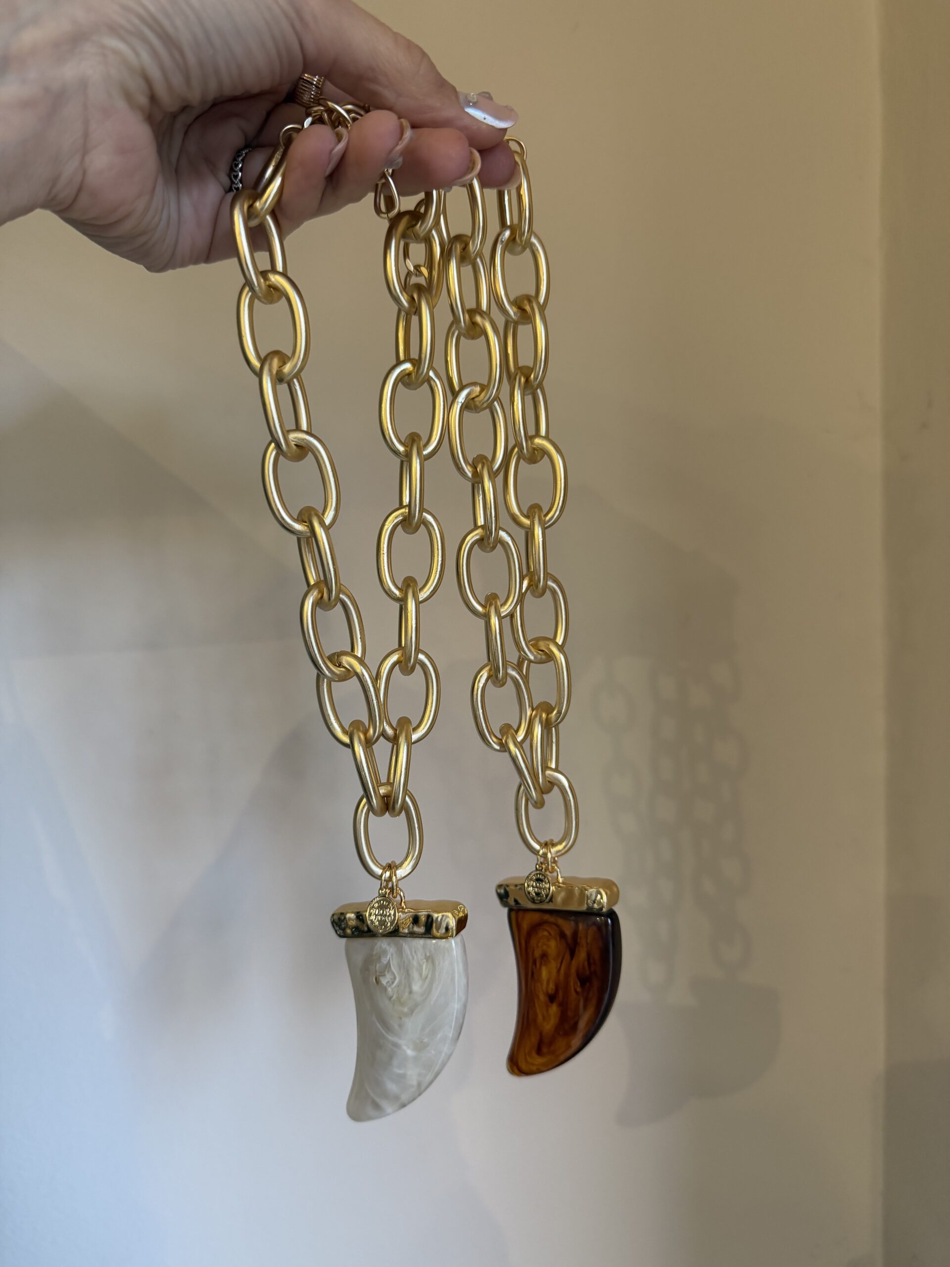 Collar eslabón cuerno