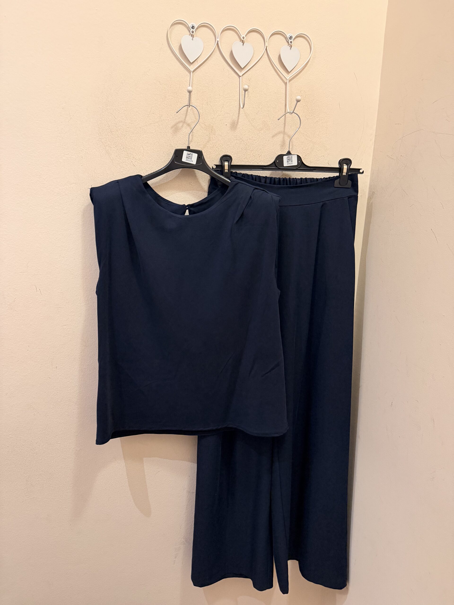 Conjunto camiseta y pantalón