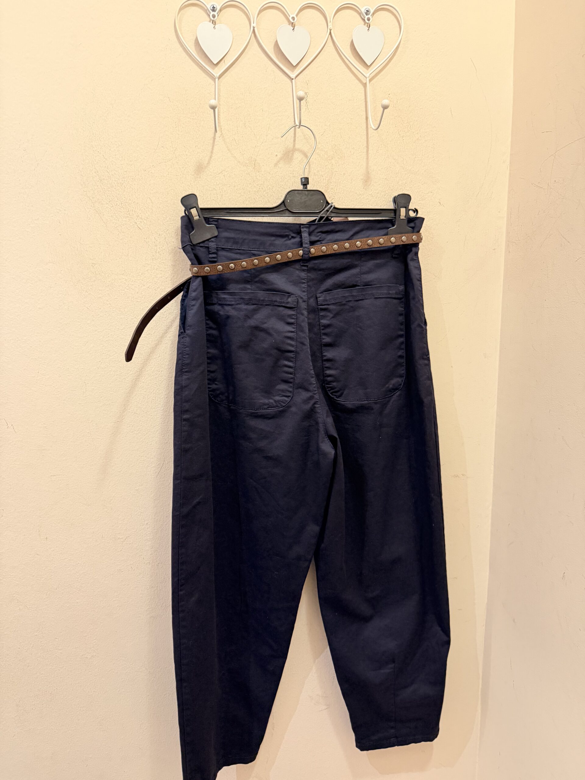 Pantalón azul marino cinturón - Imagen 2