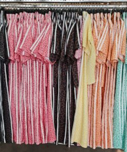 Alternative view of Conjunto casual animal