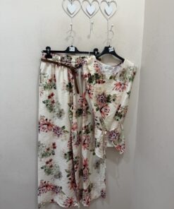 Chaleco y pantalón flores