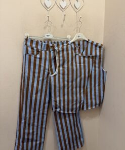 Conjunto chaleco y pantalón