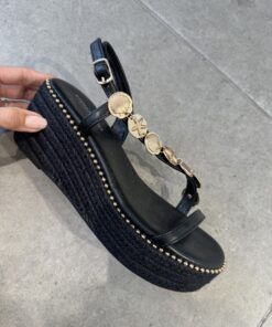 Sandalia cuña negra mar