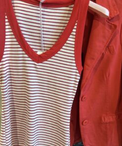 Camiseta rayas pico rojo