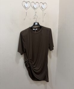 Camiseta fruncida