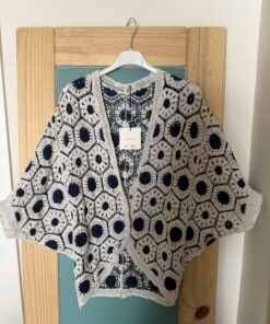 Cárdigan crochet azul