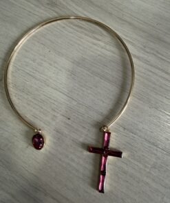 Collar cruz