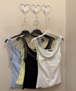 Camiseta tachas dobles