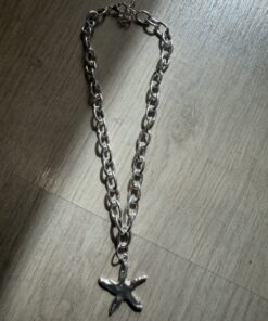 Collar plateado estrella