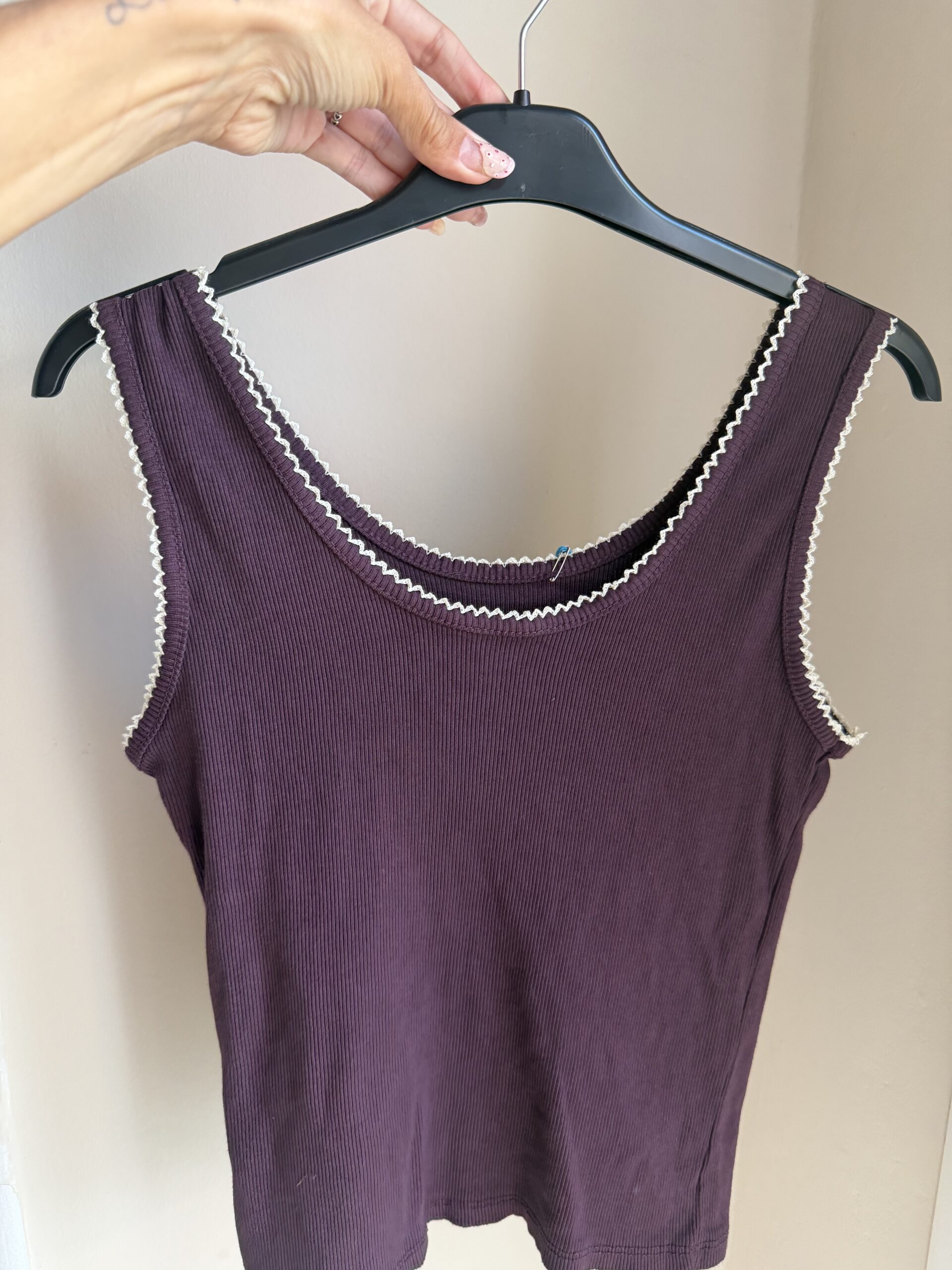 Top berenjena combinado