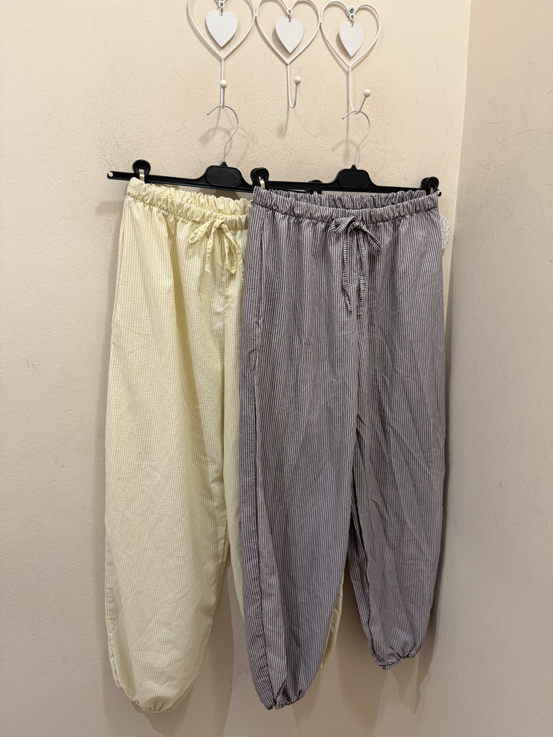 Pantalón bombacho raya