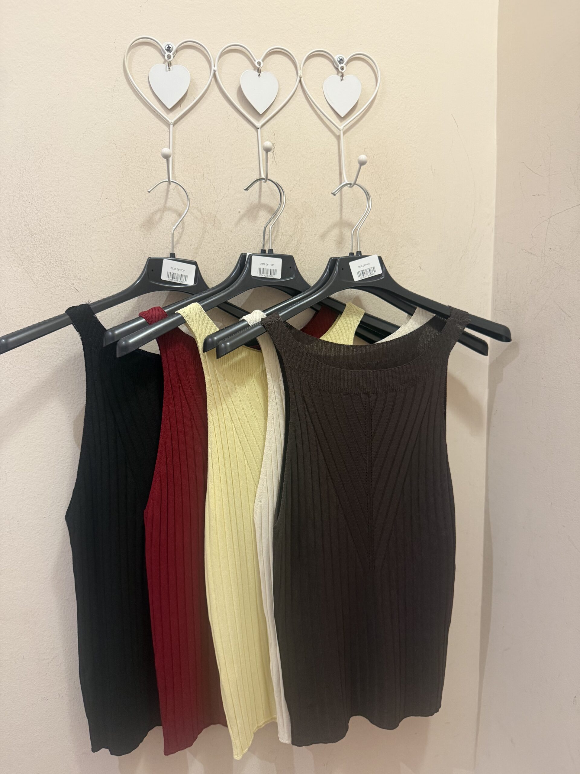 Top halter hilo