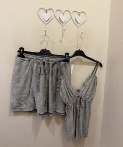 Conjunto top y short