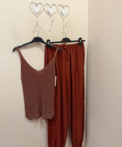 Alternative view of Conjunto bombacho y top lurex
