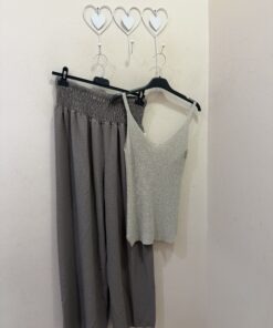Alternative view of Conjunto top lurex y Palazzo