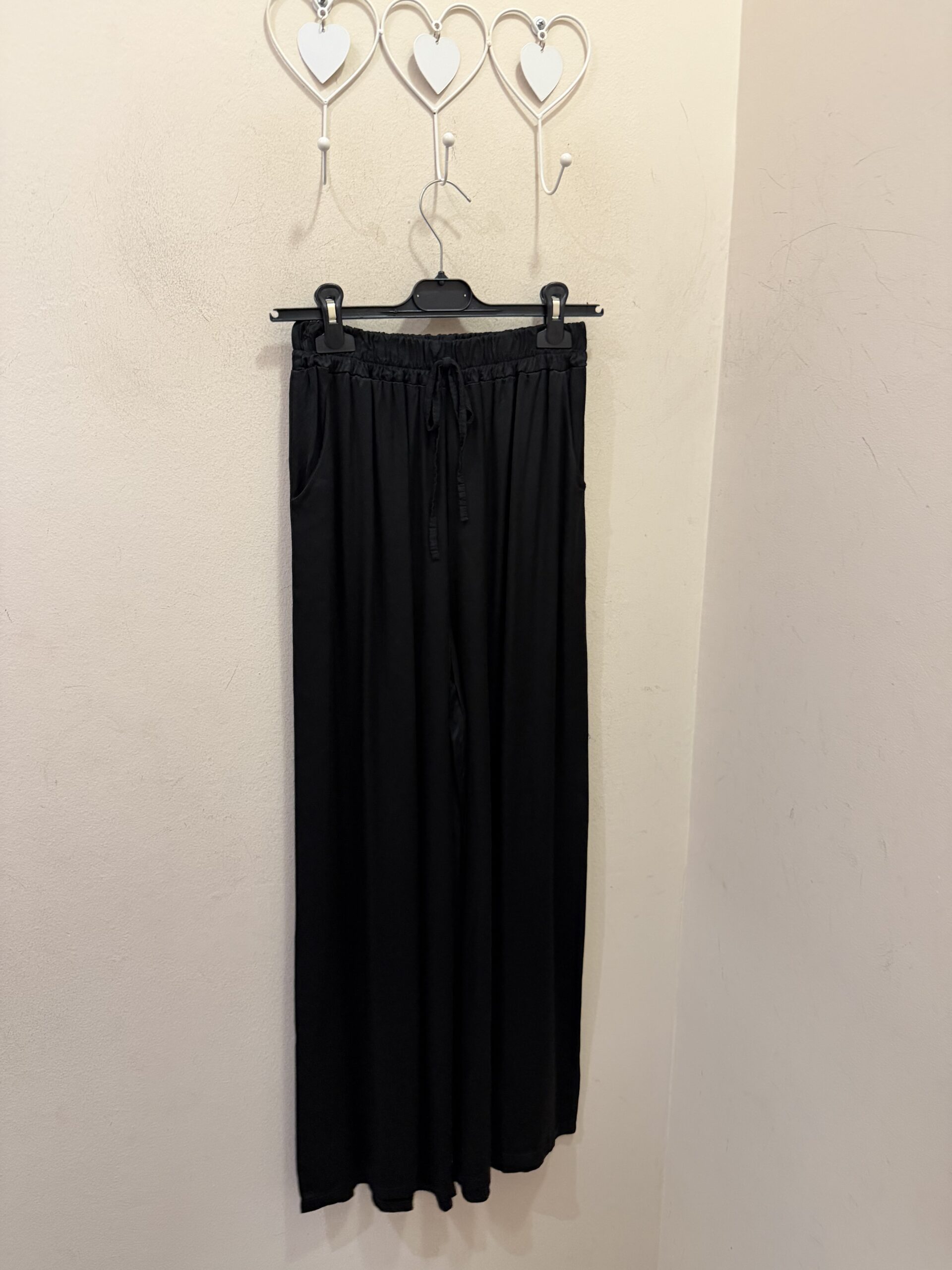 Pantalón raso negro